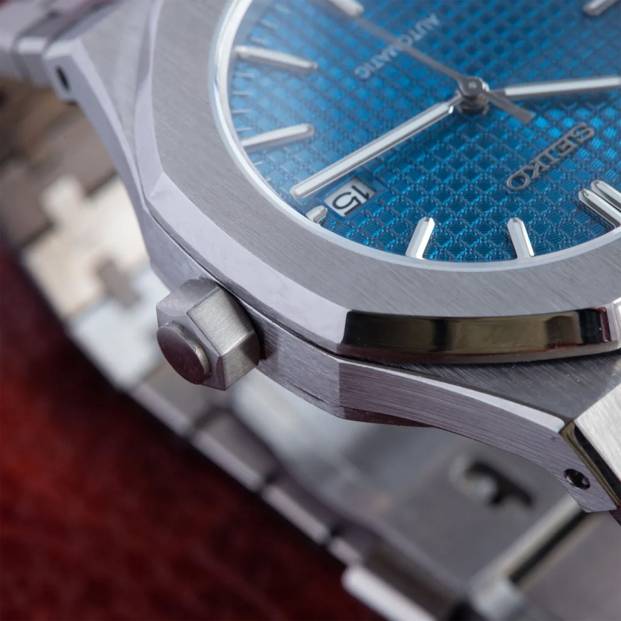 Seikoak | Blue