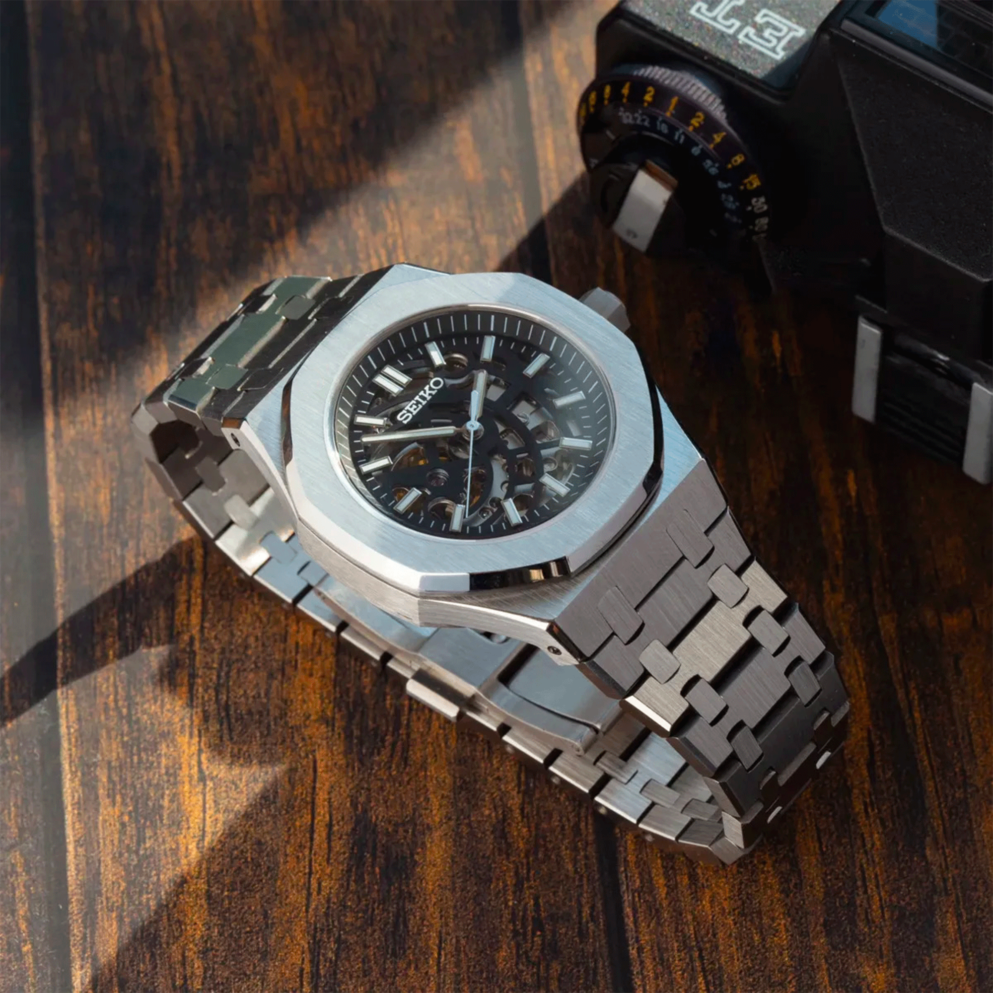 Seikoak | Skeleton