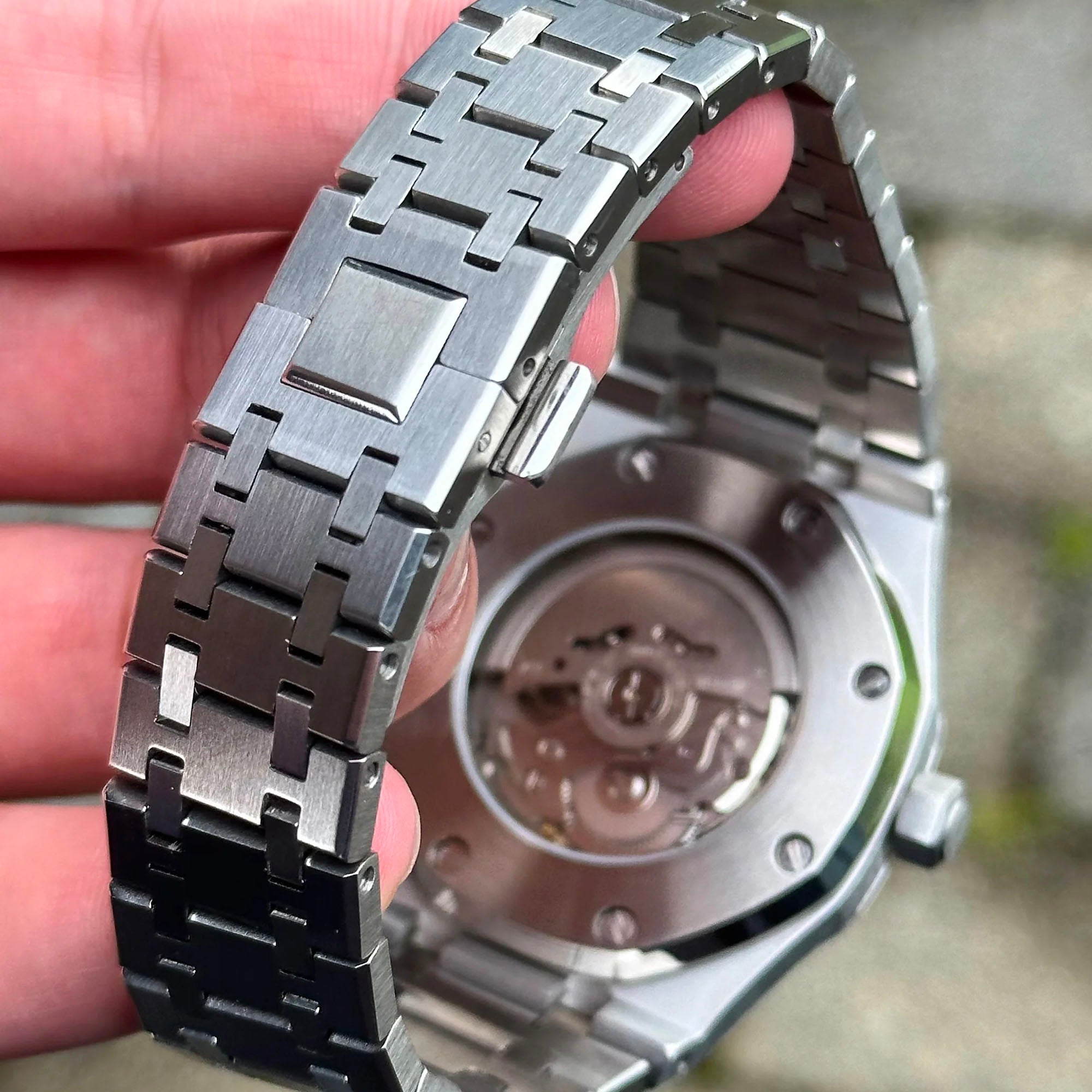 Seikoak | Skeleton