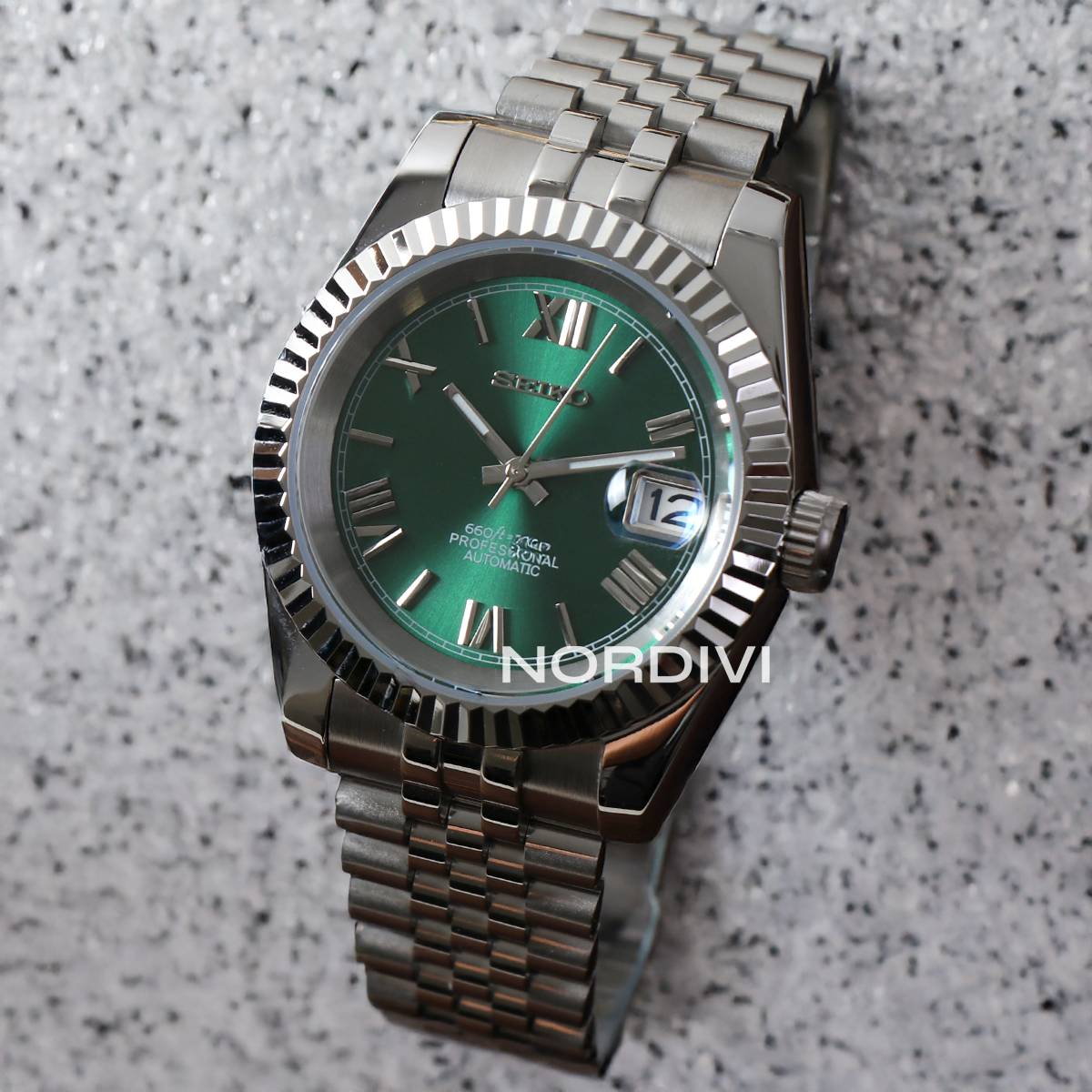 Justeiko | Roman | Green