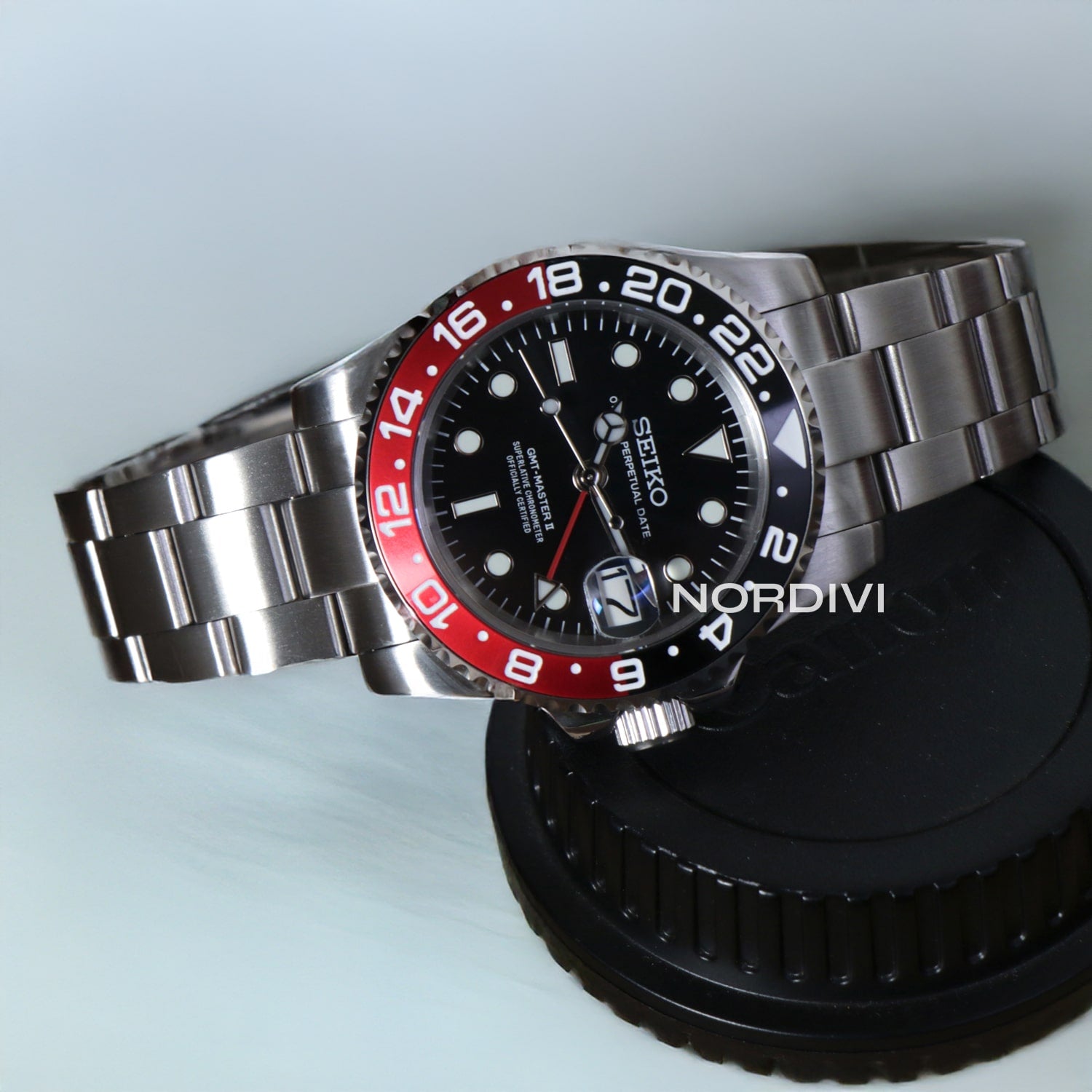 Masteiko | GMT | Coke