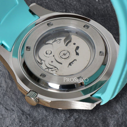 Seikonaut | Tiffany Blue